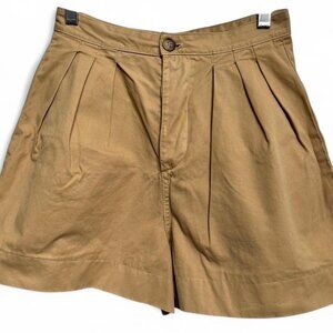 DÔEN khaki high waisted shorts!